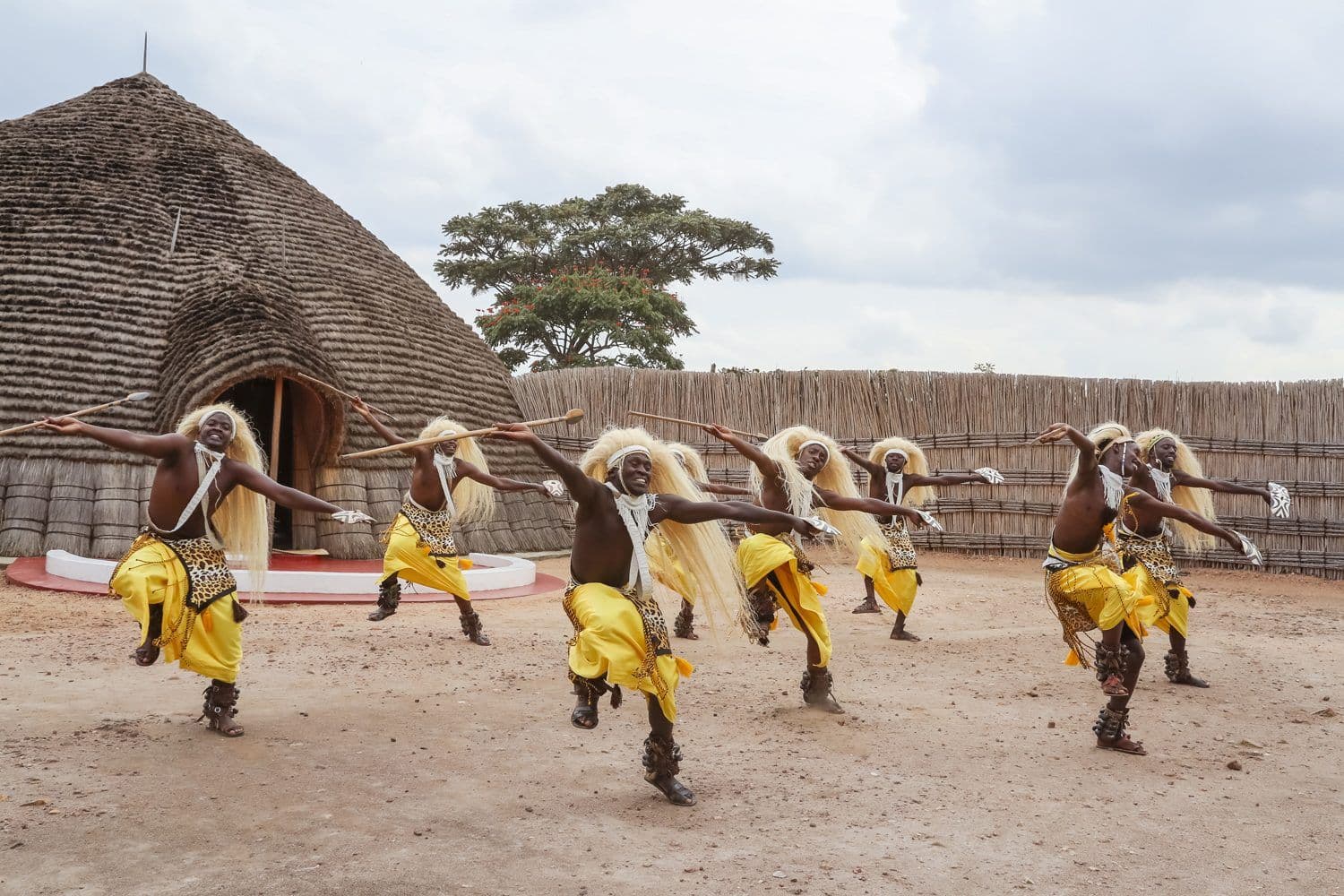 Rwandan culture and traditions: Intore, Amasunzu, Imigongo and Umuganda